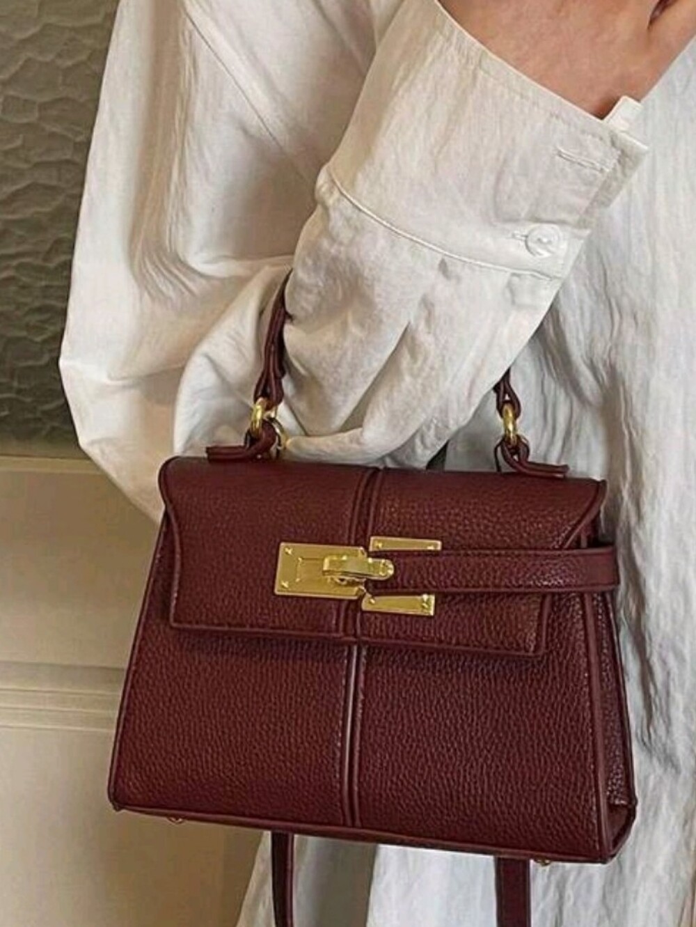 Designer Style Bag - Picture 7 of 9